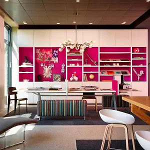 Moxy Munich Airport Oberding